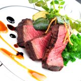 「朝だ!生です旅サラダ」　菅乃屋の美味しい馬刺しを探しにきてくれました。